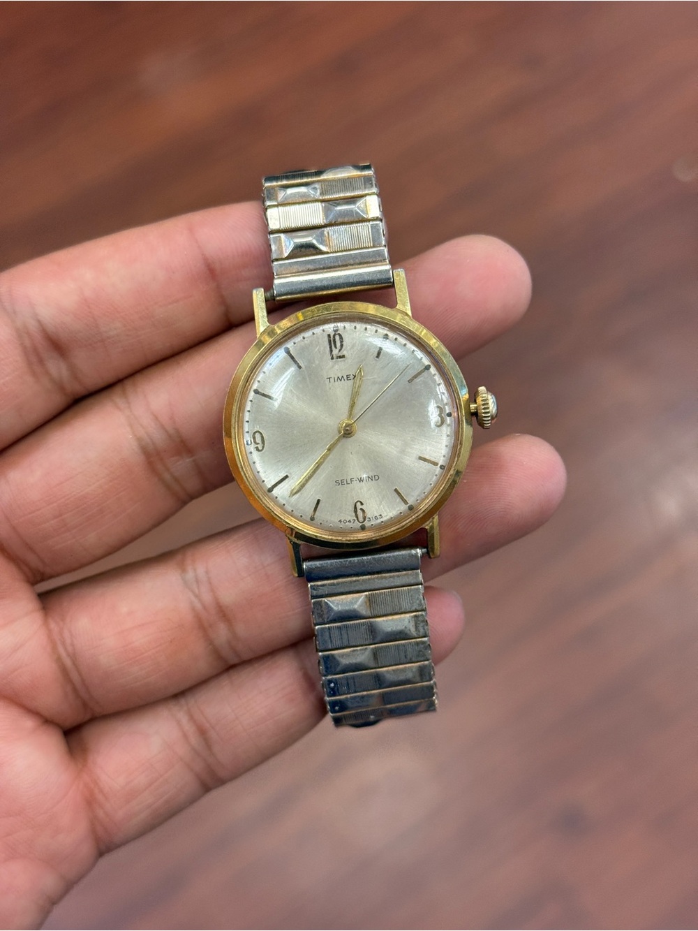 Timex Gold-Tone Vintage Self-Wind Watch with Two-Tone Stretch Band - Picture 8 of 8